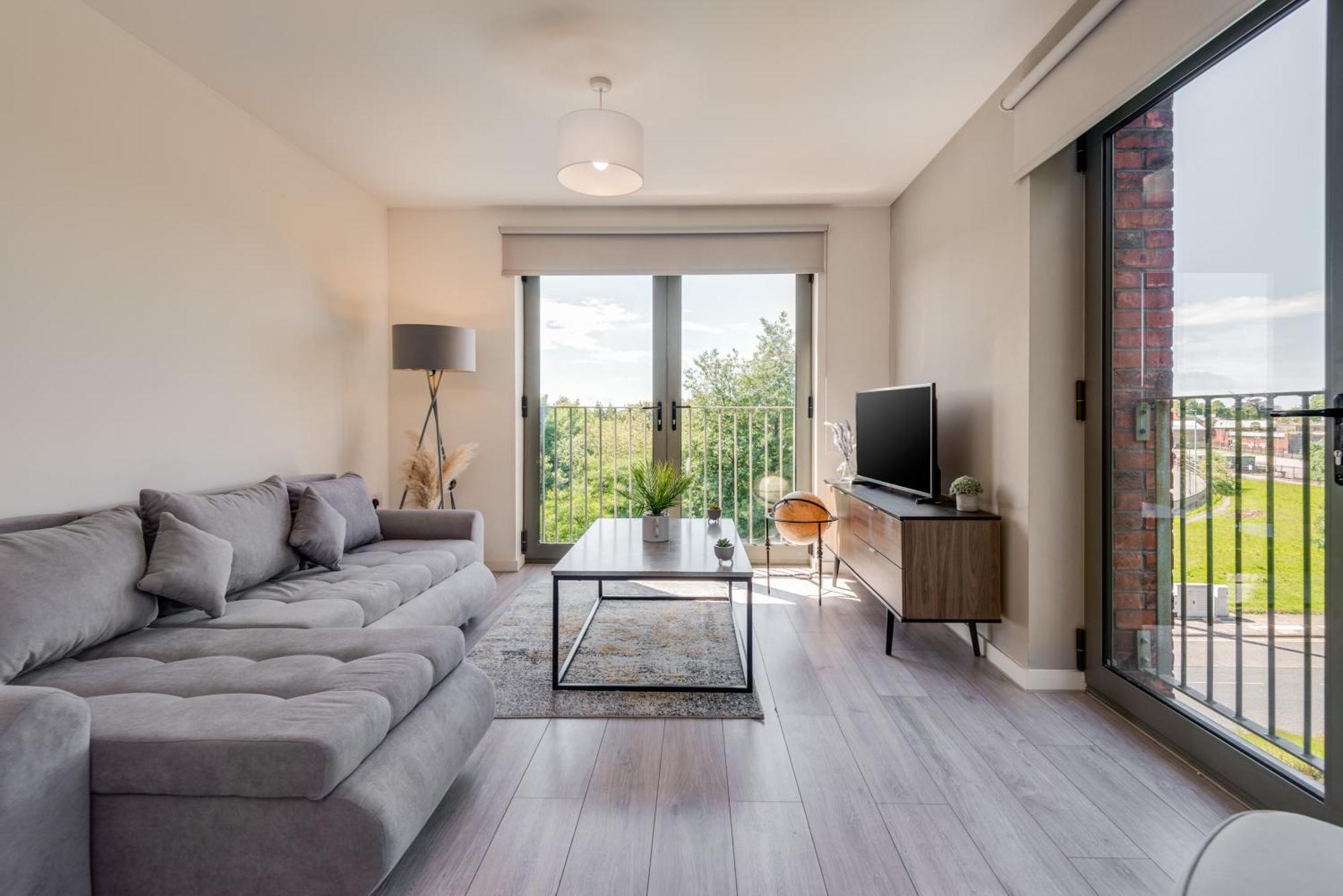 Huge Long Stay Offers! Lux City-Edge Stay! Perfect For Business & Leisure Liverpool Exterior photo
